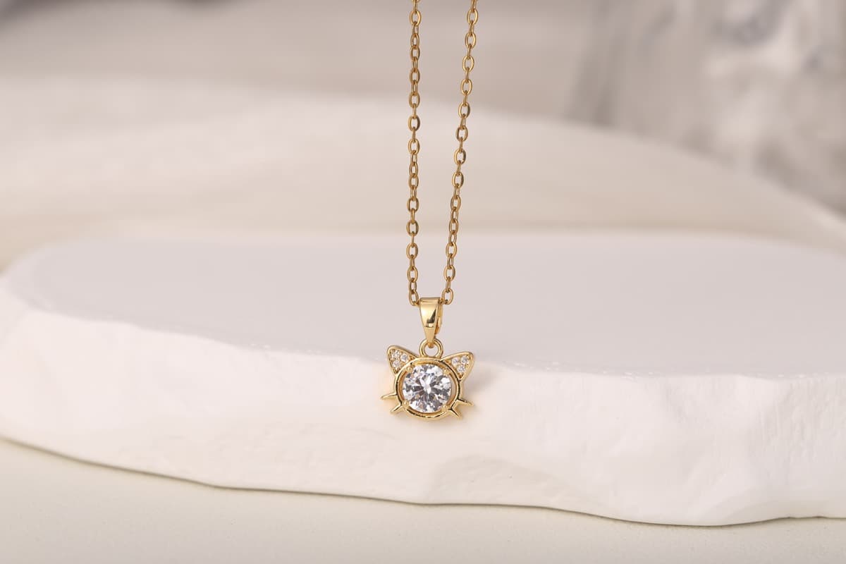 Vintage Floral Zircon Drop Earrings 18K Gold Plated thumbnail 6