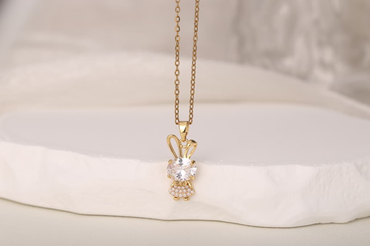 Classic Cross Zircon Pendant Necklace 18K Gold Plated thumbnail 4