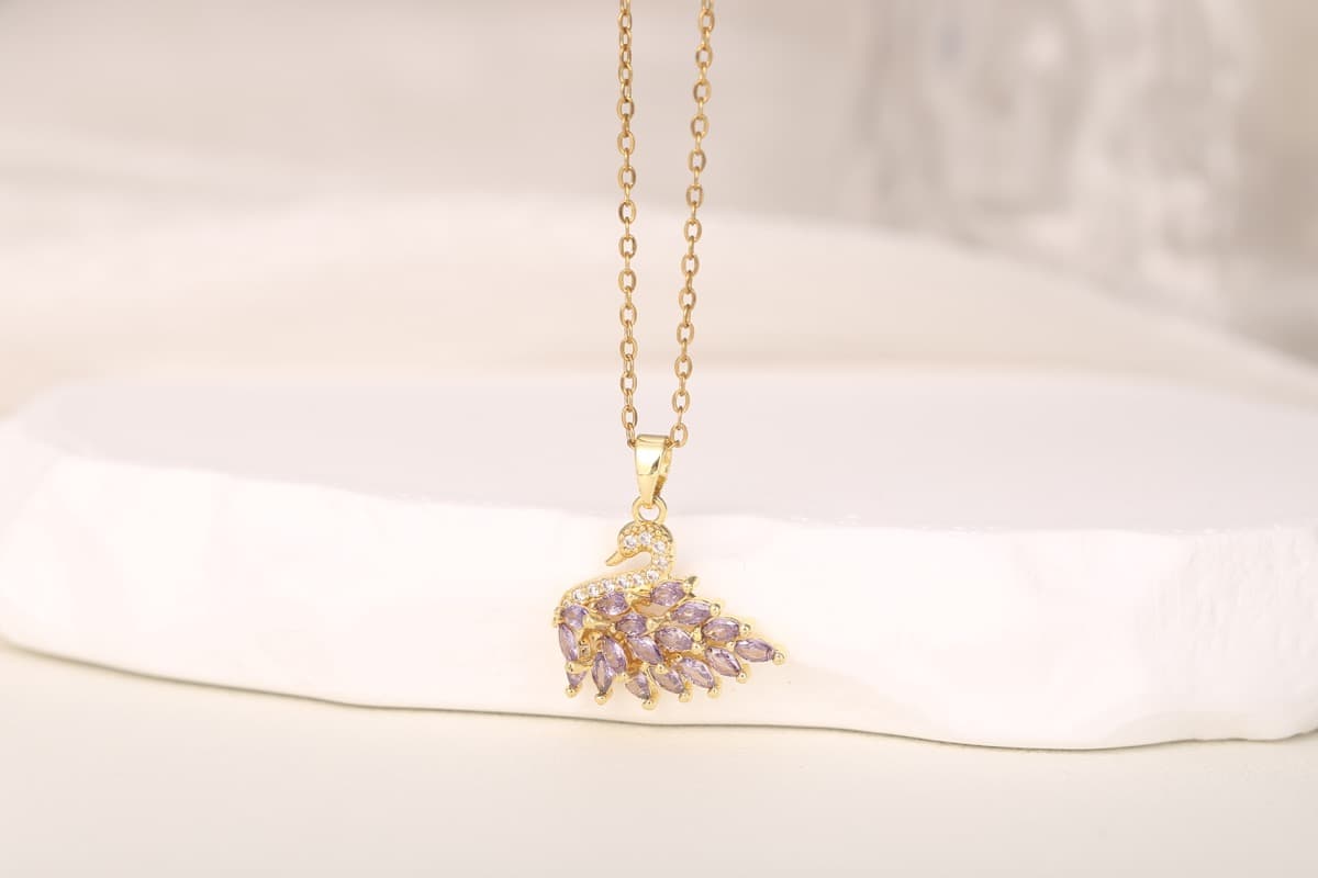 Elegant Circular Disc Zircon Pendant Necklace 18K Gold Plated thumbnail 10