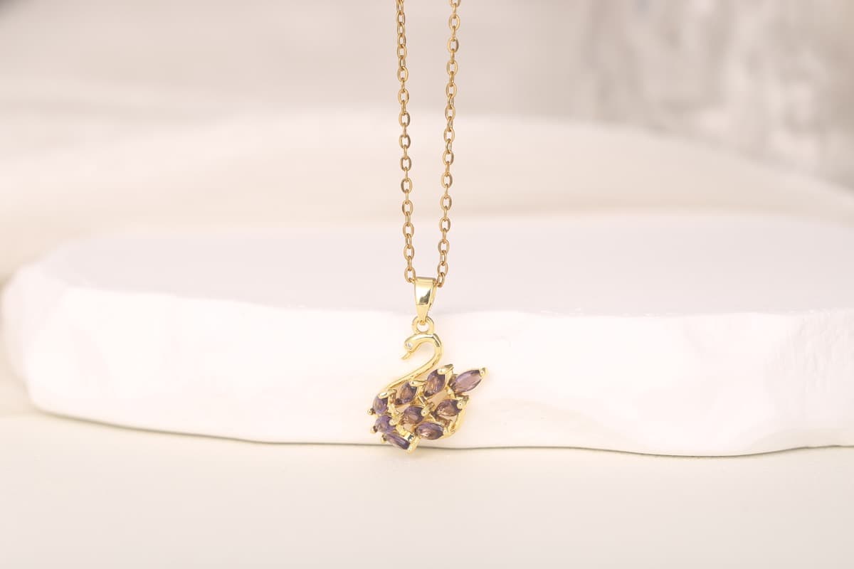 Elegant Circular Disc Zircon Pendant Necklace 18K Gold Plated thumbnail 15