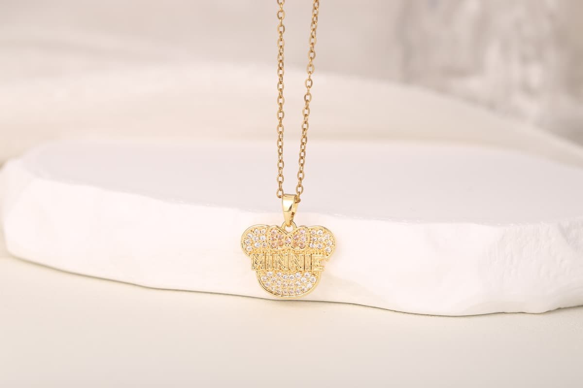 Elegant Teardrop Zircon Pendant Necklace 18K Gold Plated thumbnail 5