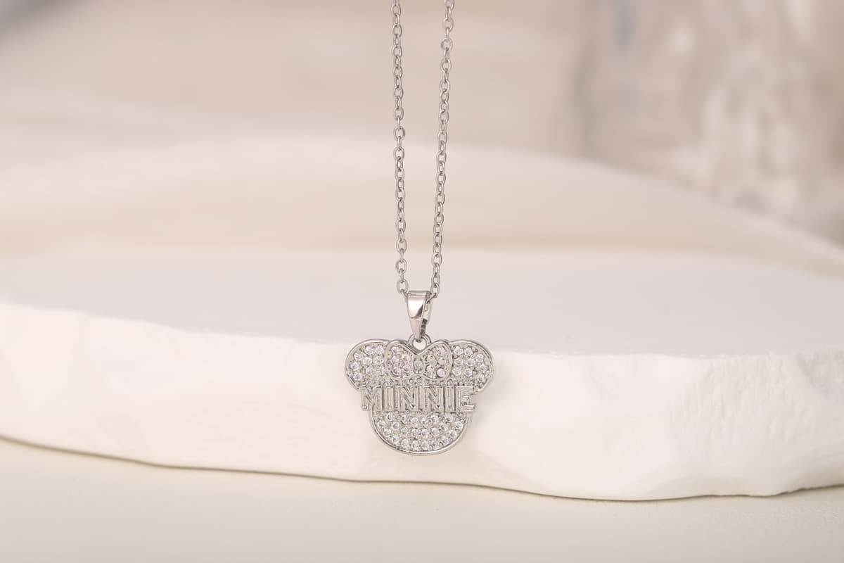 Elegant Teardrop Zircon Pendant Necklace 18K Gold Plated thumbnail 9
