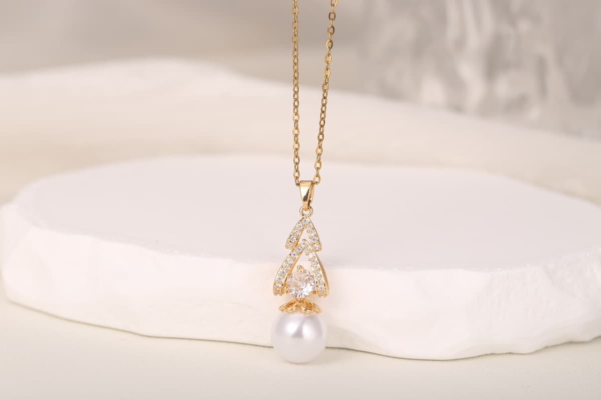 Elegant Drop Zircon Earrings 18K Gold Plated thumbnail 3