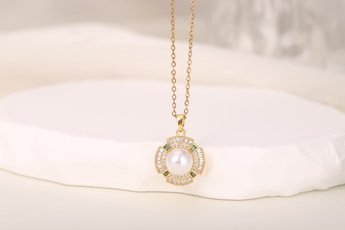 Elegant Floral Zircon Drop Earrings 18K Gold Plated thumbnail 2