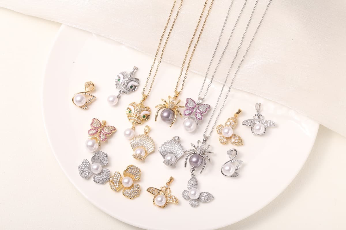 Romantic Heart Zircon Pendant Necklace 18K Gold Plated