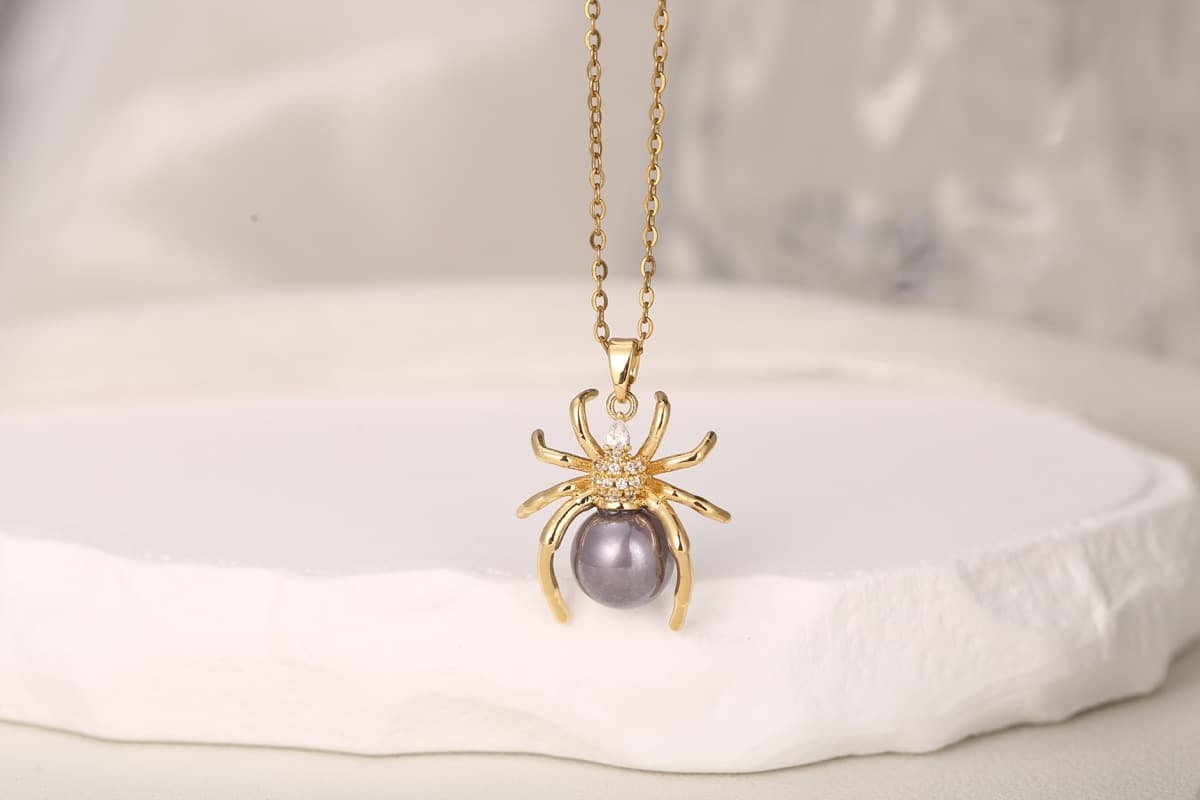 Romantic Heart Zircon Pendant Necklace 18K Gold Plated thumbnail 2