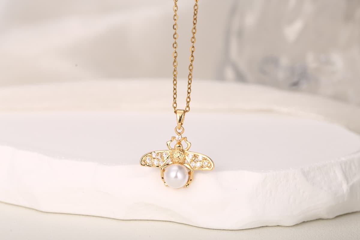 Romantic Heart Zircon Pendant Necklace 18K Gold Plated thumbnail 7