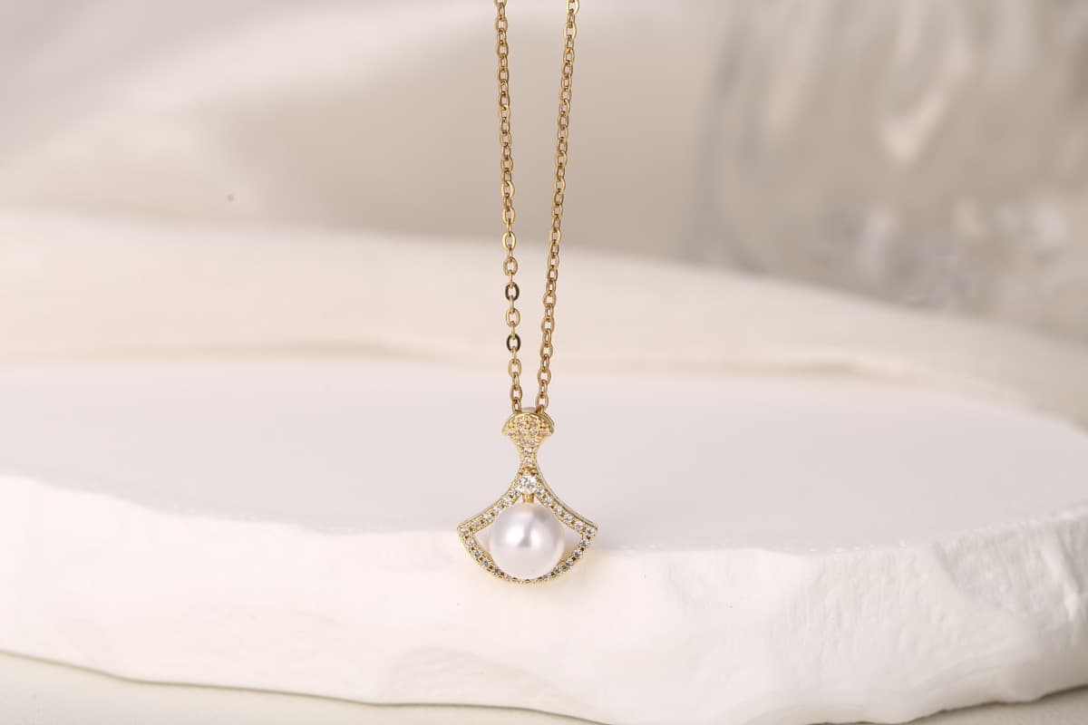 Elegant Circular Floral Zircon Drop Earrings 18K Gold Plated thumbnail 14