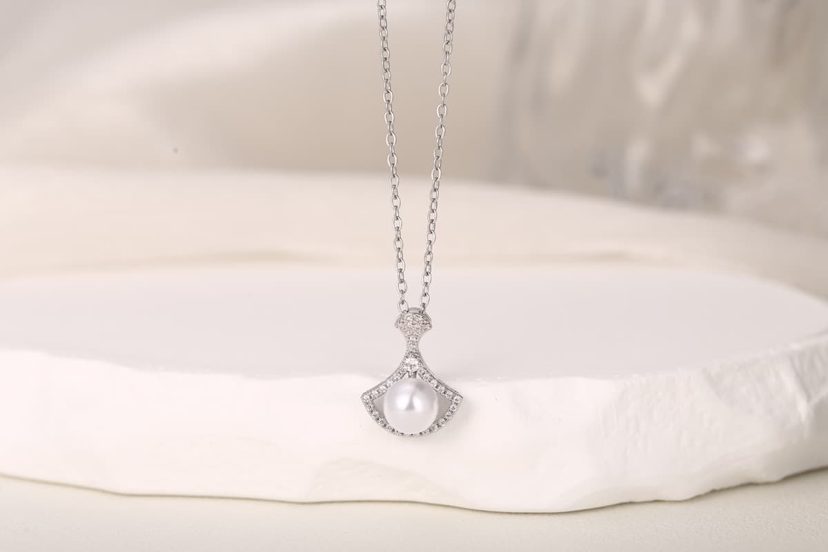 Elegant Circular Floral Zircon Drop Earrings 18K Gold Plated thumbnail 15