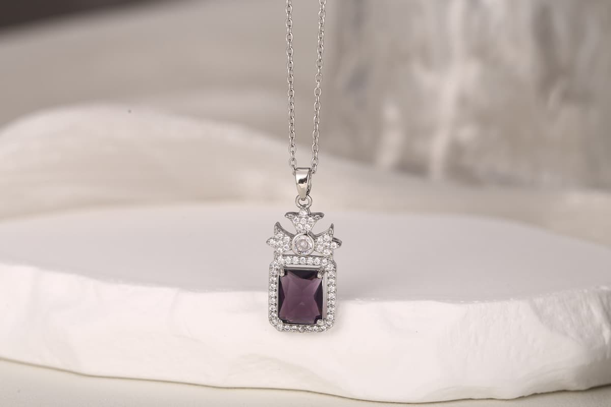 Modern Bar Drop Zircon Necklace 18K Gold Plated thumbnail 10