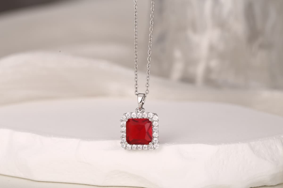 Modern Bar Drop Zircon Necklace 18K Gold Plated thumbnail 11