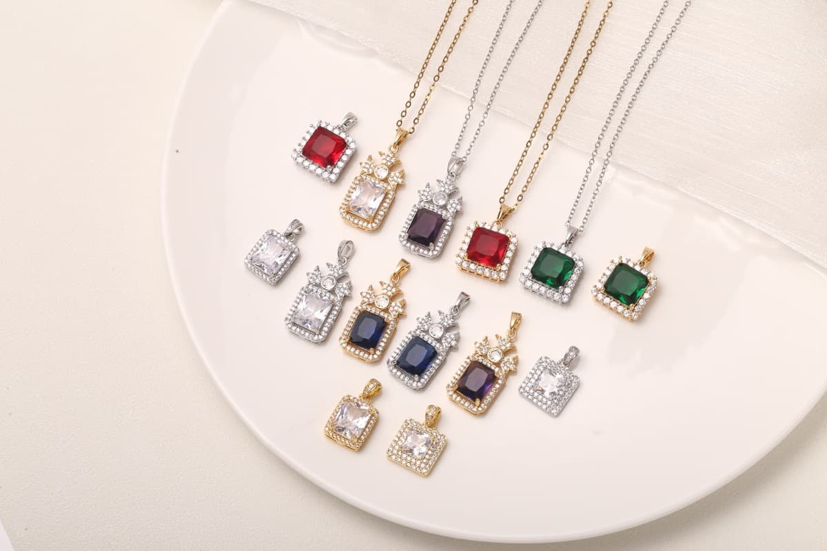 Modern Bar Drop Zircon Necklace 18K Gold Plated thumbnail 15