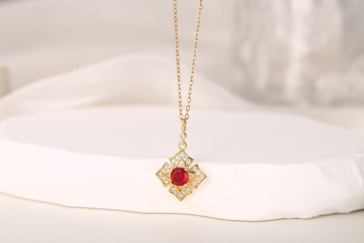 Charming Bow Knot Zircon Necklace 18K Gold Plated