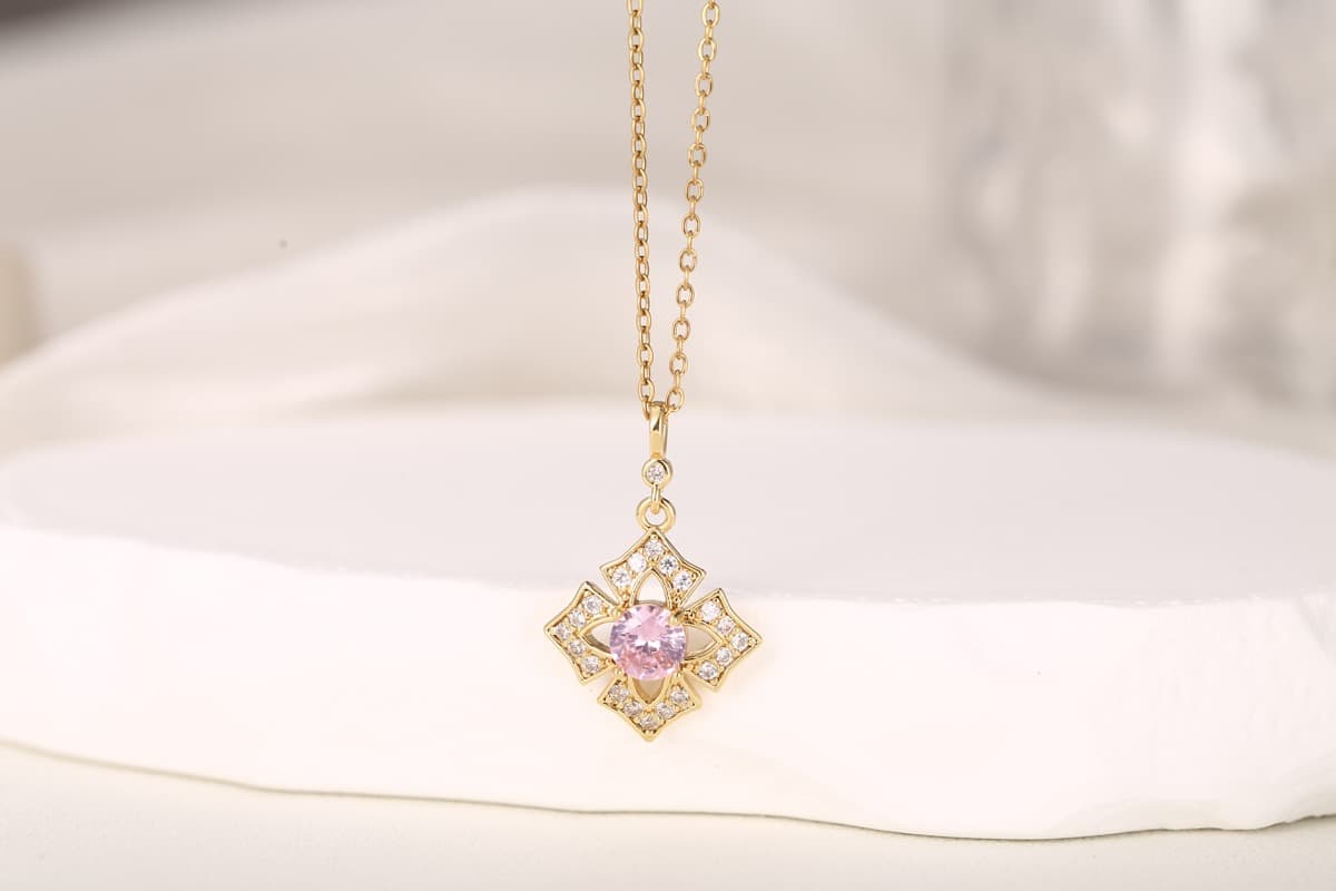 Charming Bow Knot Zircon Necklace 18K Gold Plated thumbnail 9