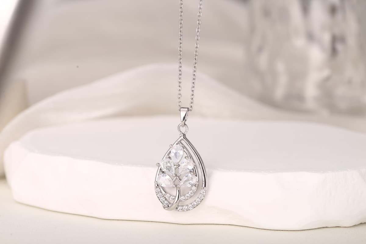 Statement Fan Zircon Pendant Necklace 18K Gold Plated thumbnail 17