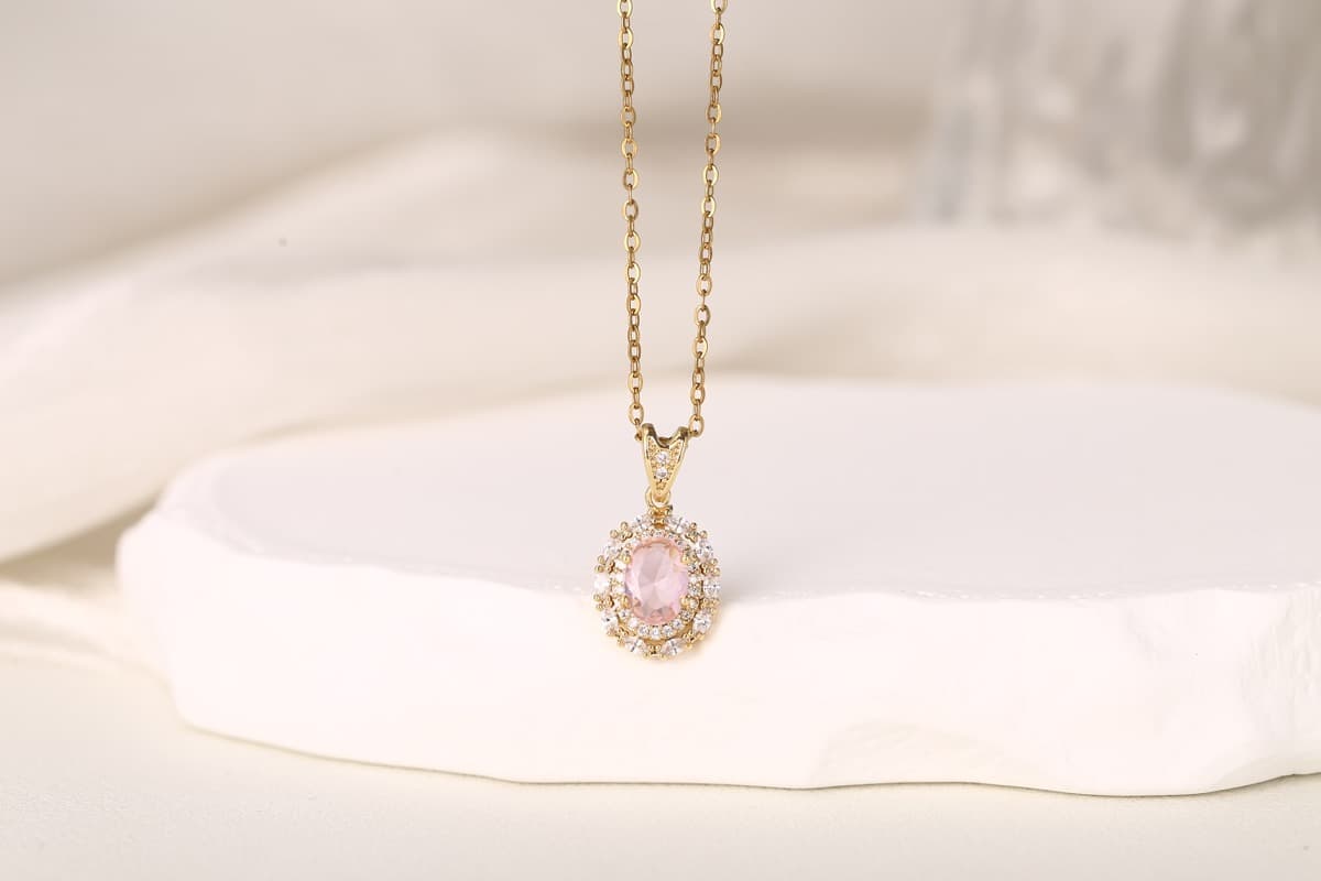 Elegant Teardrop Zircon Pendant Necklace 18K Gold Plated thumbnail 5