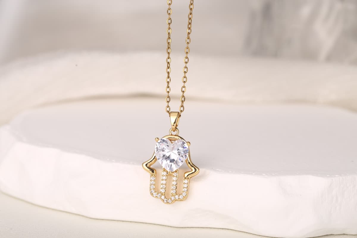 Vintage Floral Zircon Pendant Necklace 18K Gold Plated thumbnail 4