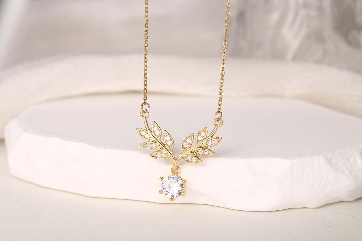 Vintage Floral Zircon Pendant Necklace 18K Gold Plated thumbnail 15