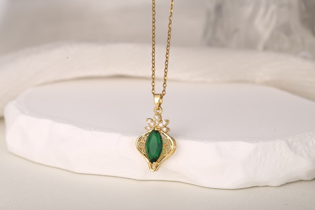 Minimalist Bar Zircon Pendant Necklace Gold Plated thumbnail 2