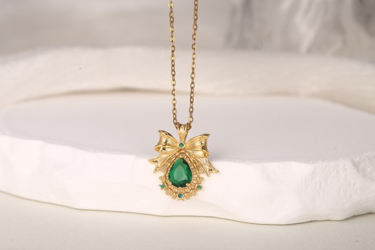 Minimalist Bar Zircon Pendant Necklace Gold Plated thumbnail 8