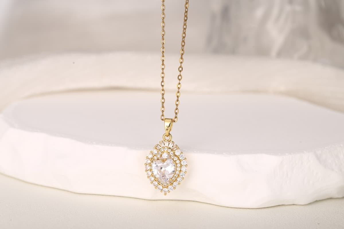 Minimalist Bar Zircon Pendant Necklace Gold Plated thumbnail 11