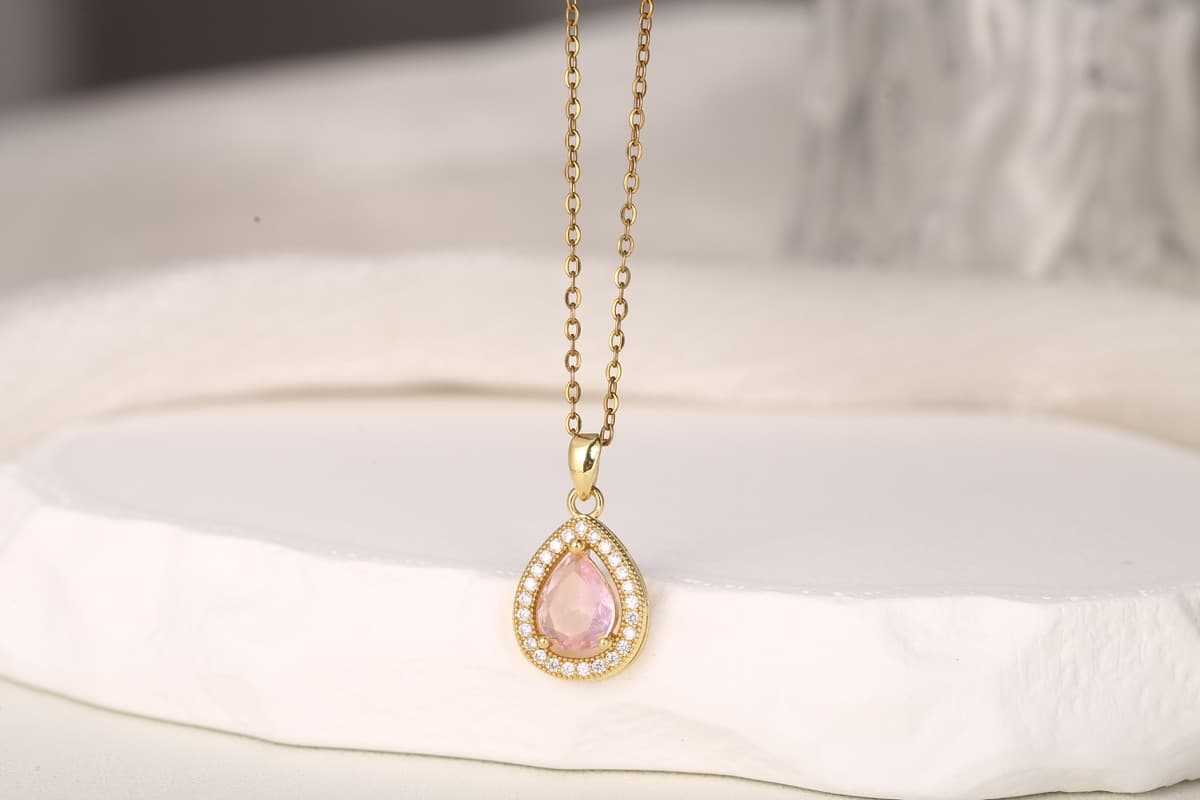Romantic Heart Zircon Pendant Necklace 18K Gold Plated thumbnail 7