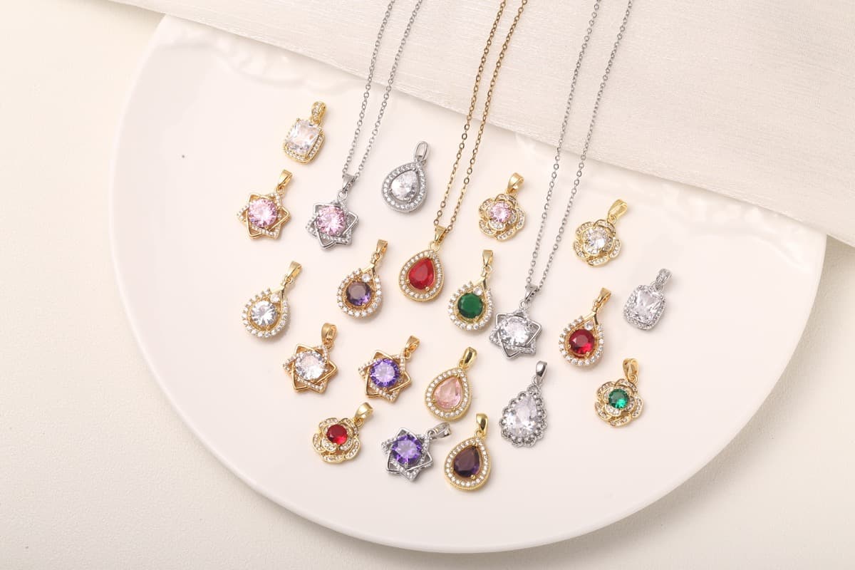 Romantic Heart Zircon Pendant Necklace 18K Gold Plated thumbnail 22