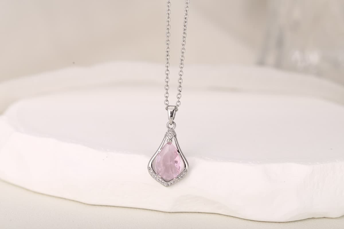 Elegant Oval-Cut Pink Zircon Pendant Necklace 18K Gold Plated thumbnail 8