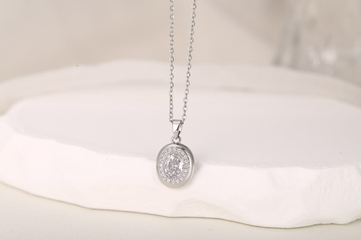 Elegant Oval-Cut Pink Zircon Pendant Necklace 18K Gold Plated thumbnail 13