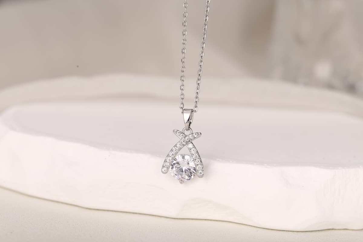 Elegant Round-Cut Pink Zircon Pendant Necklace 18K Gold Plated thumbnail 15