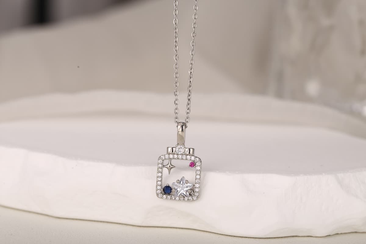 Statement Vintage Filigree Zircon Pendant Necklace 18K Gold Plated thumbnail 7