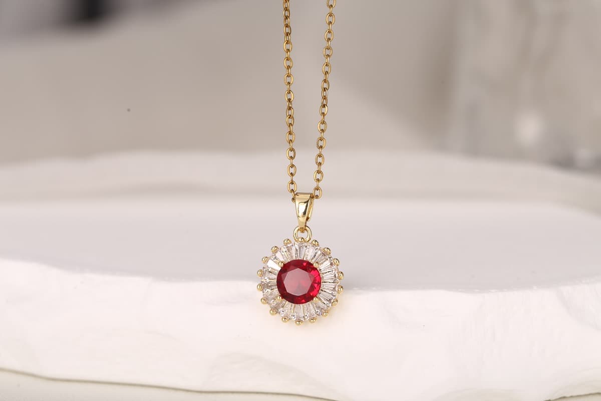 Elegant Floral Zircon Pendant Necklace 18K Gold Plated thumbnail 5