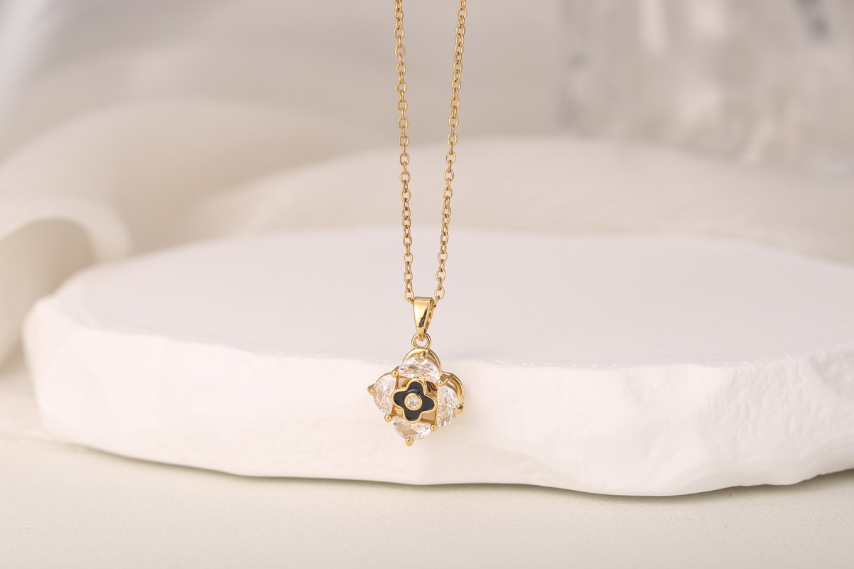 Statement Multi-Pendant Zircon Necklace 18K Gold Plated thumbnail 3