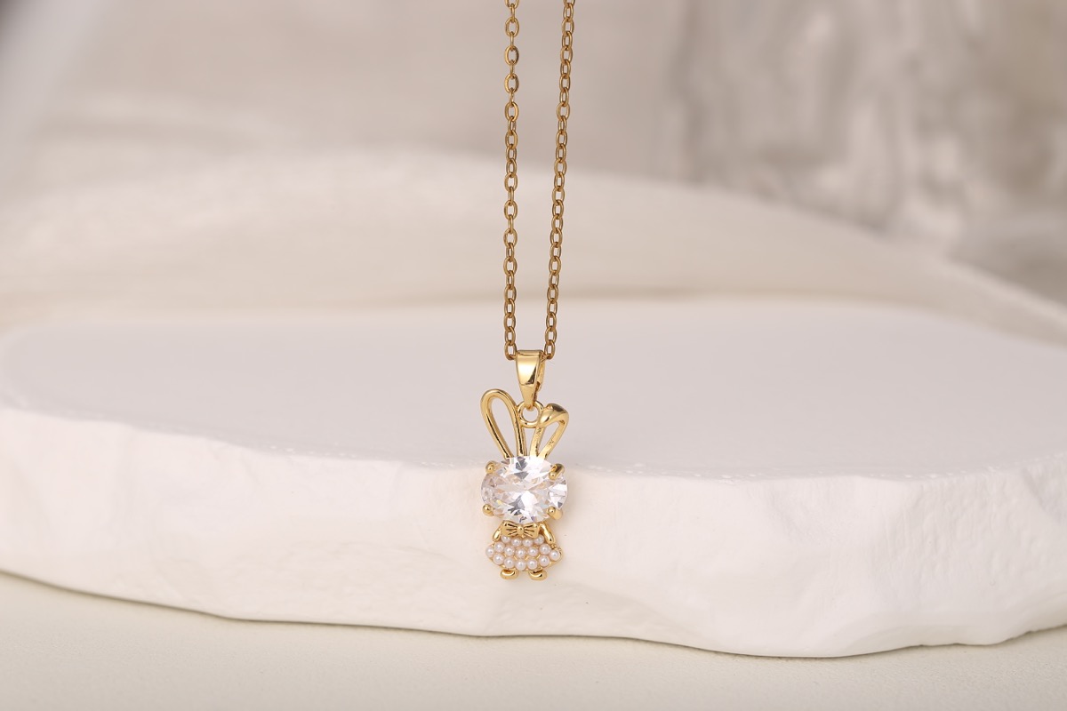 Classic Cross Zircon Pendant Necklace 18K Gold Plated thumbnail 4