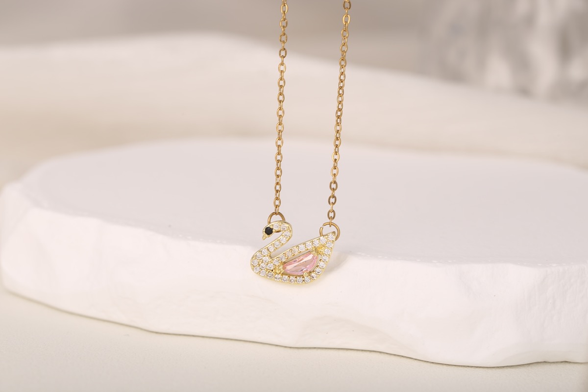 Elegant Layered Chain Zircon Necklace 18K Gold Plated thumbnail 7