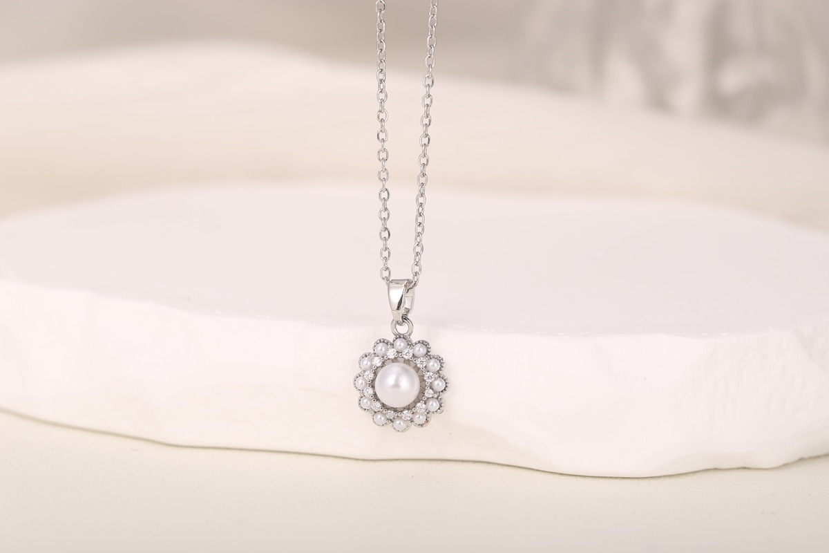 Classic Chain Link Zircon Bracelet 18K Gold Plated thumbnail 8