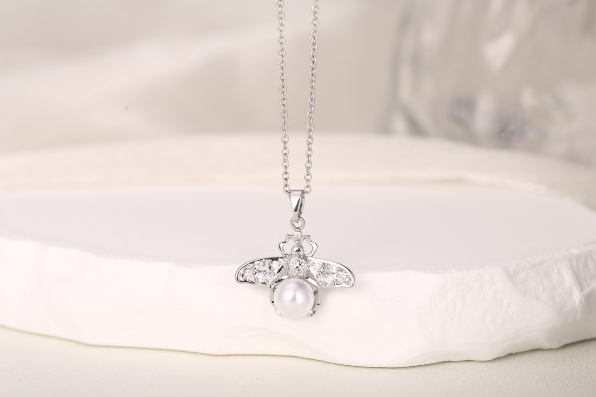 Romantic Heart Zircon Pendant Necklace 18K Gold Plated thumbnail 11