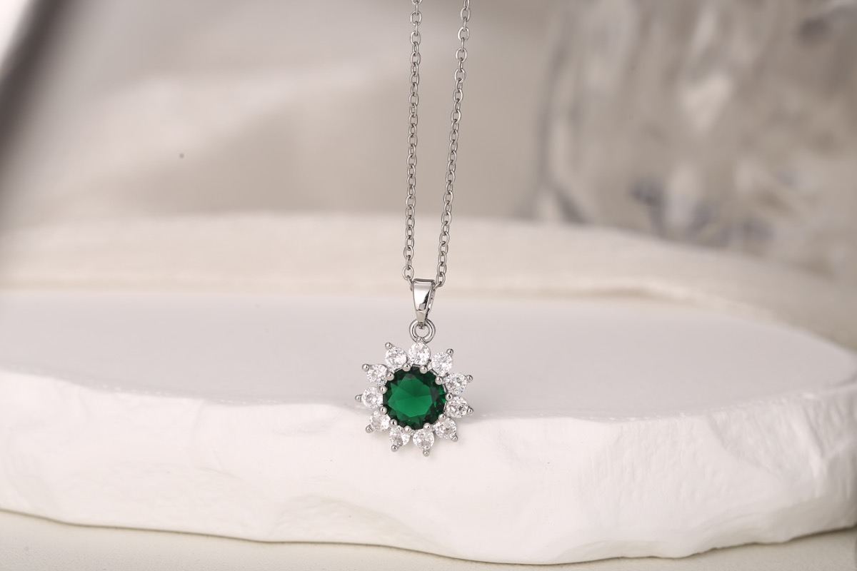 Elegant Multi-Layer Teardrop Zircon Necklace 18K Gold Plated thumbnail 7