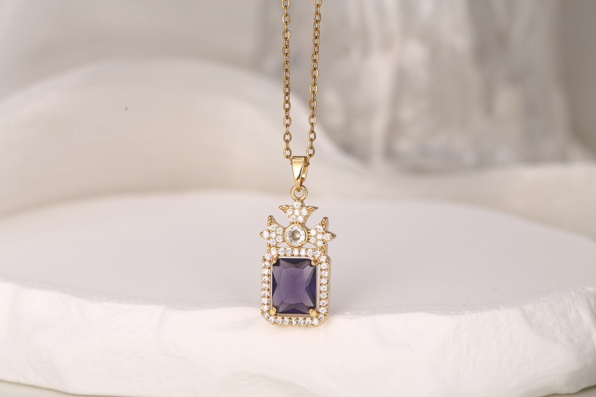 Modern Bar Drop Zircon Necklace 18K Gold Plated thumbnail 3