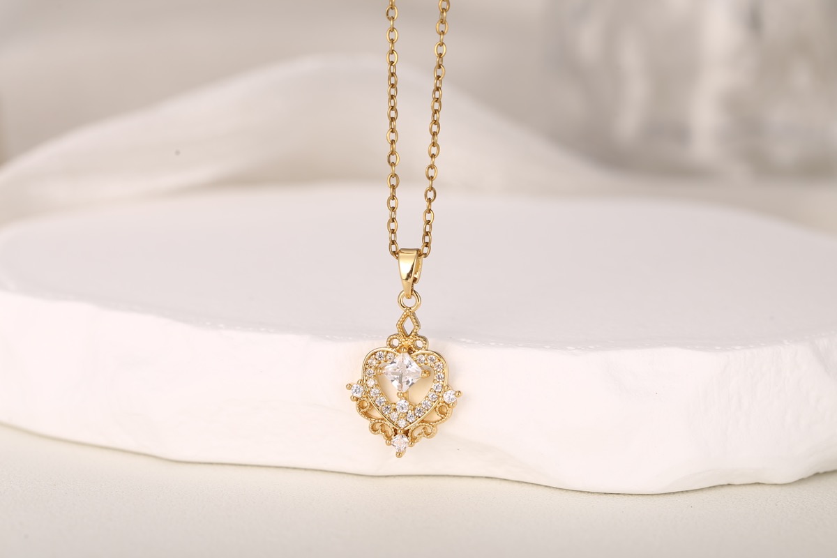 Charming Bow Knot Zircon Necklace 18K Gold Plated thumbnail 6