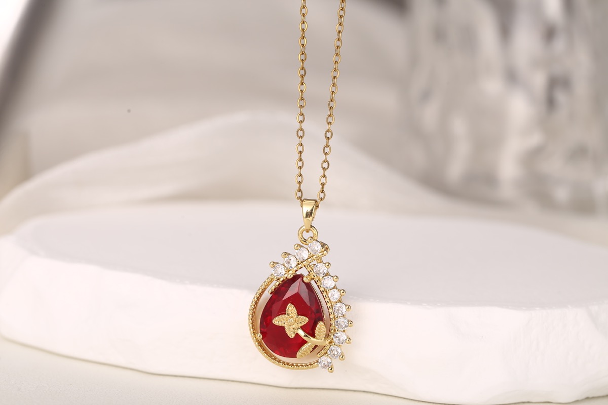 Statement Fan Zircon Pendant Necklace 18K Gold Plated thumbnail 3