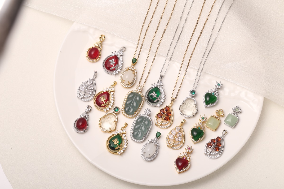 Statement Fan Zircon Pendant Necklace 18K Gold Plated thumbnail 22