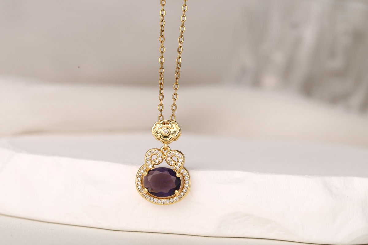 Elegant Teardrop Zircon Pendant Necklace 18K Gold Plated thumbnail 6
