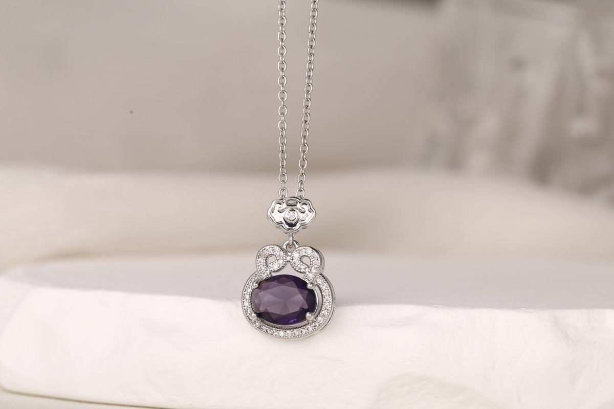Elegant Teardrop Zircon Pendant Necklace 18K Gold Plated thumbnail 7