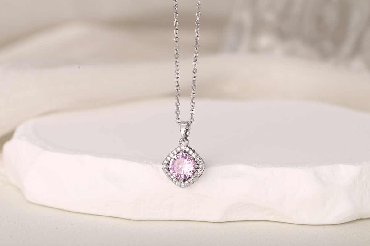 Elegant Teardrop Zircon Pendant Necklace 18K Gold Plated thumbnail 20