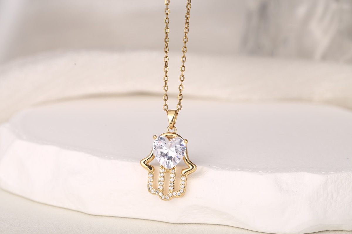 Vintage Floral Zircon Pendant Necklace 18K Gold Plated thumbnail 4