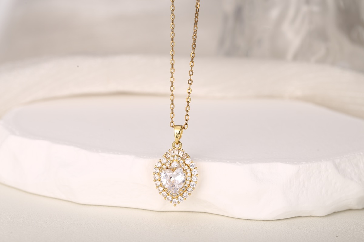 Minimalist Bar Zircon Pendant Necklace Gold Plated thumbnail 11