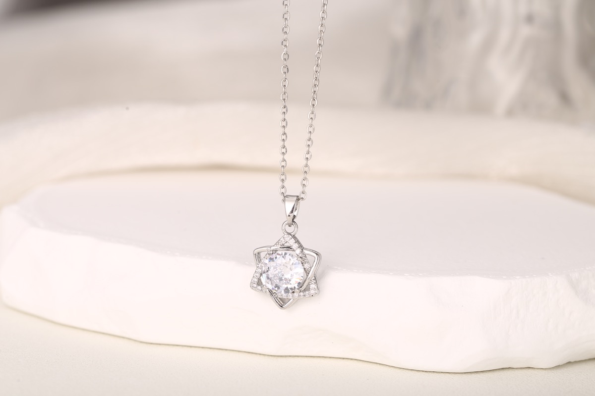 Romantic Heart Zircon Pendant Necklace 18K Gold Plated thumbnail 19