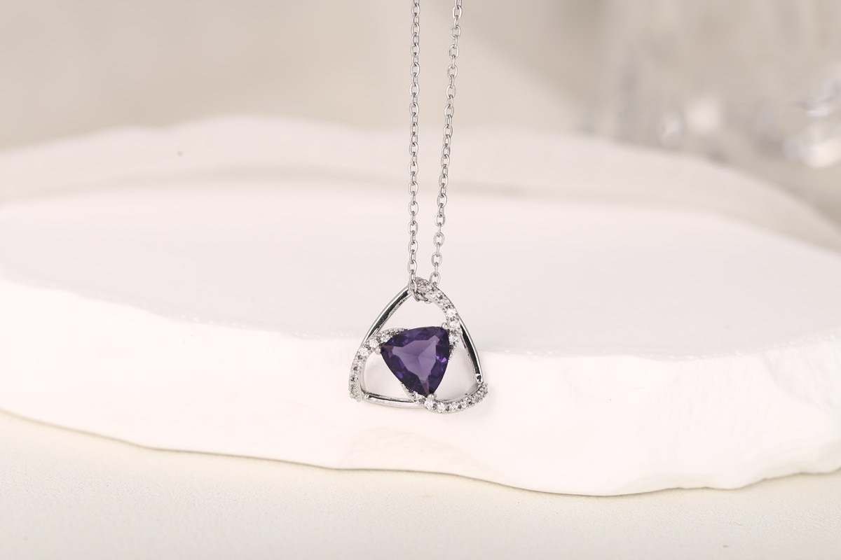Elegant Teardrop White Zircon Pendant Necklace 18K Gold Plated thumbnail 11