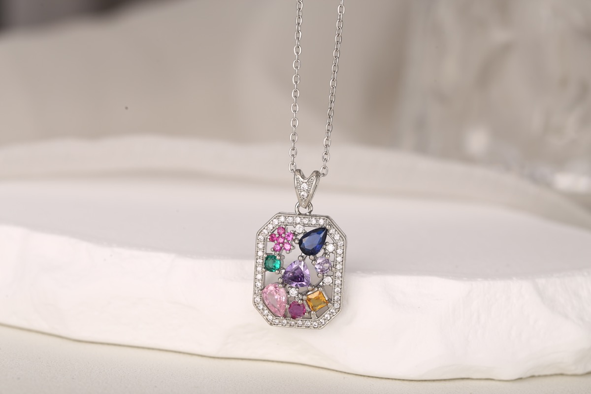 Statement Vintage Filigree Zircon Pendant Necklace 18K Gold Plated thumbnail 5